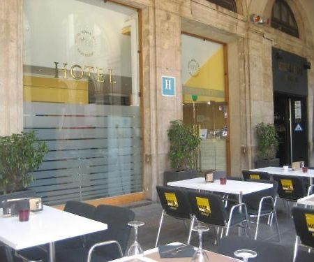 罗马雷阿尔酒店 巴塞罗那 外观 照片